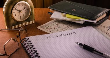 financial advice for youth - HourlyMail24